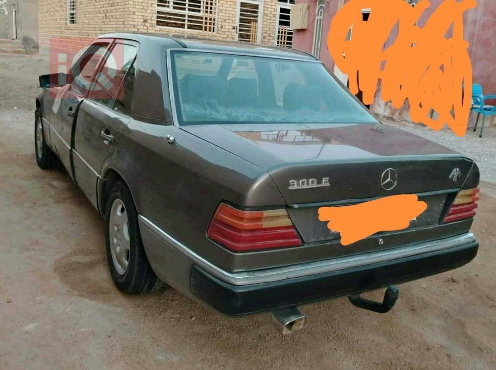 مرسيدس بنز E-Class
